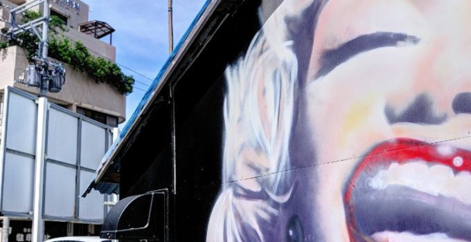 -沖繩櫻坂通 X 隱身牧志市場裡藝文中心-