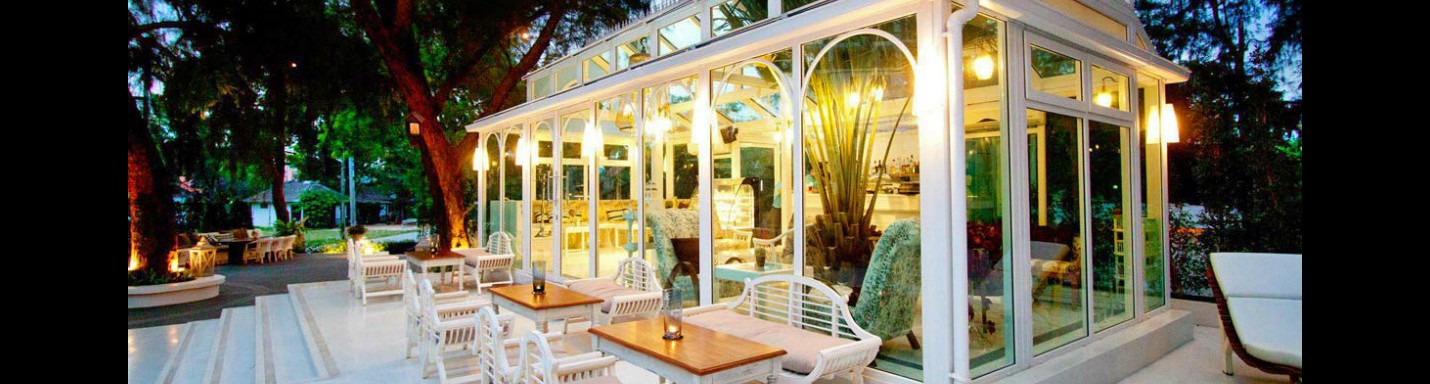 芭堤雅歐式海邊浪漫玻璃屋 - The Glass House Beachfront Restaura