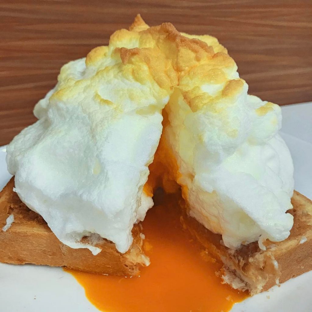 【澳門美食】10大澳門美食必食推介 品嚐滑溜腸粉、傳統葡式菜 10大澳門美食 | 熔岩雲層厚多士
