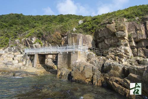 【東龍島一日遊】3小時登山環島遊 睇法定古跡、古老燈塔打卡 東龍島一日遊