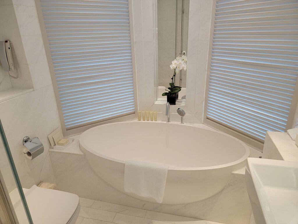 【尖沙咀朗廷酒店Staycation】達人試住總整理!閨蜜同遊入住歐陸風豪華套房 品嚐米芝蓮中菜+設施點評 尖沙咀朗廷酒店