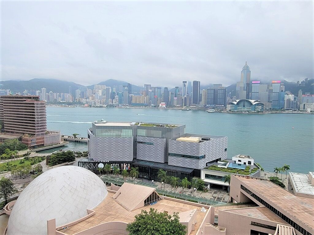 【香港港青酒店Staycation】高CP值海景套房飽覽無敵維港海景 恒溫泳池+海鮮自助餐+酒店入面居然有…? 香港港青酒店Staycation
