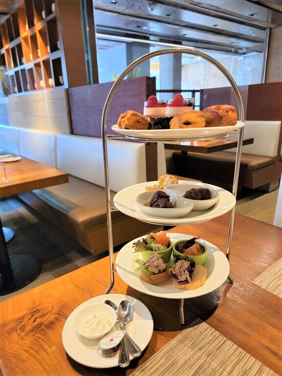 【香港港青酒店Staycation】高CP值海景套房飽覽無敵維港海景 恒溫泳池+海鮮自助餐+酒店入面居然有…? 香港港青酒店Staycation