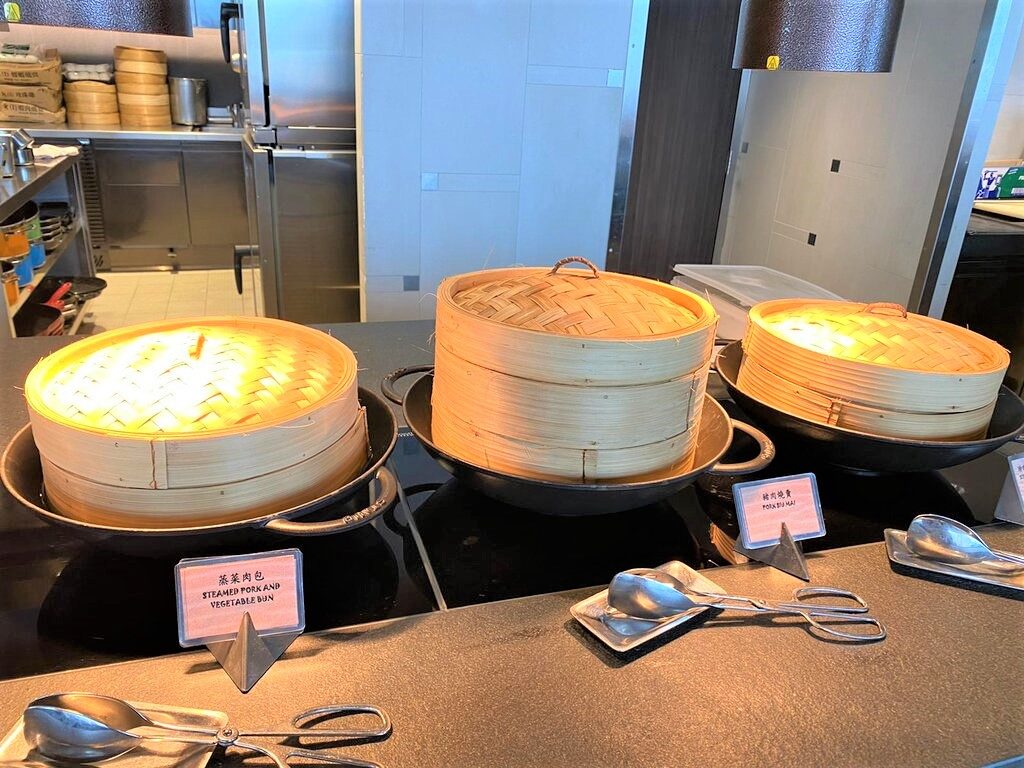 【香港港青酒店Staycation】高CP值海景套房飽覽無敵維港海景 恒溫泳池+海鮮自助餐+酒店入面居然有…? 香港港青酒店Staycation