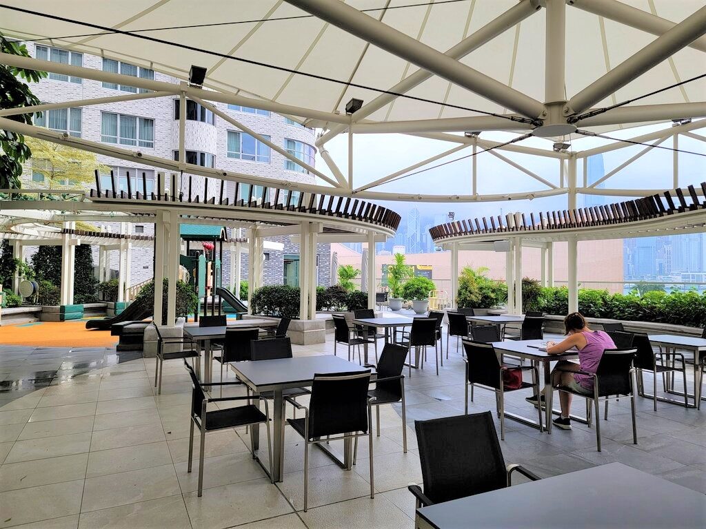 【香港港青酒店Staycation】高CP值海景套房飽覽無敵維港海景 恒溫泳池+海鮮自助餐+酒店入面居然有…? 香港港青酒店Staycation