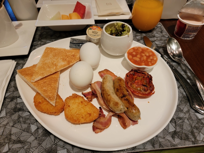 【九龍東如心酒店Staycation】高樓底木元素複式單位設計 天空酒廊飽覽獅子山景致 九龍東如心酒店