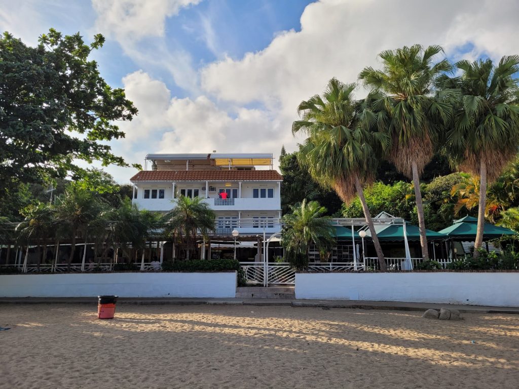 【香港酒店Staycation體驗大召集】南丫島趴趴走!二人世界入住浪濤軒 絕美海景媲美維港景致+自助燒烤晚餐+... 浪濤軒