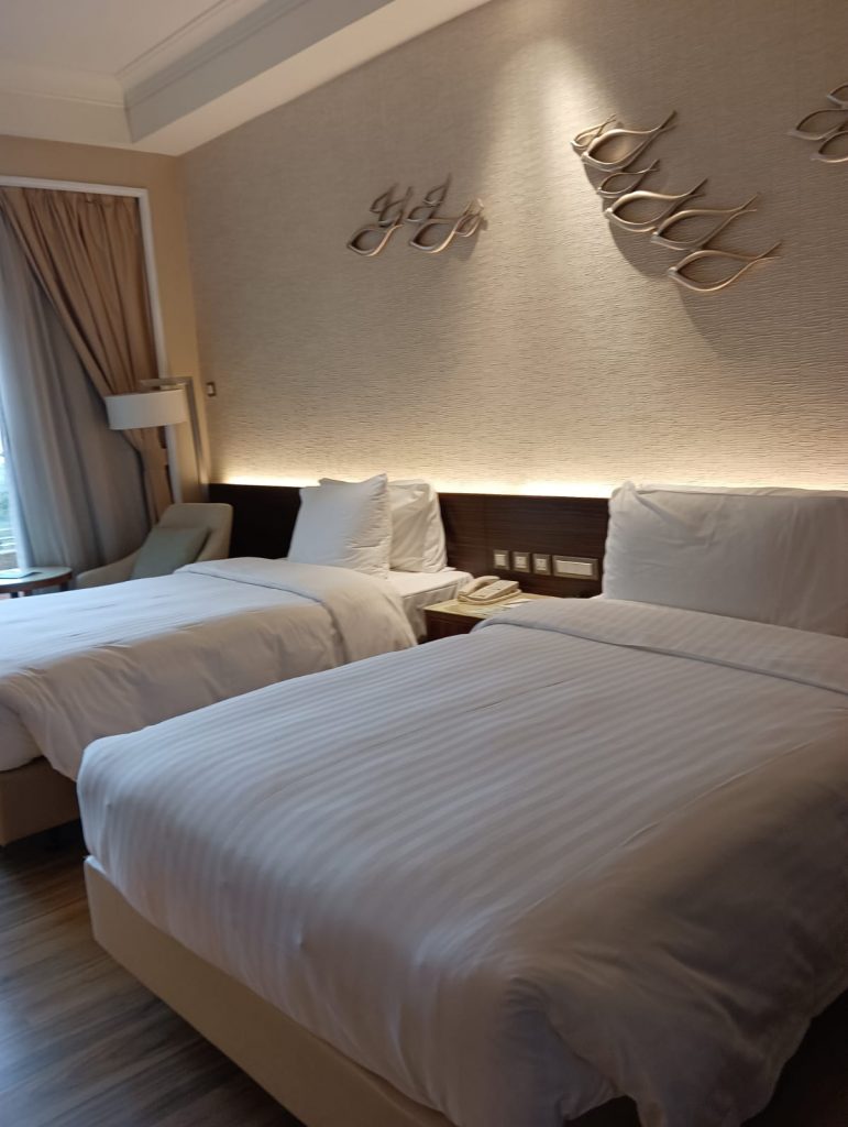 【香港酒店Staycation體驗大召集】香港黃金海岸酒店慶生 驚喜暖心佈置營造歡樂氛圍 香港黃金海岸酒店
