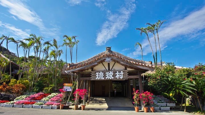 【沖繩景點2024】沖繩自由行必睇行程!11大必去沖繩景點推介 細賞獨特琉球風情面貌 & 青之洞窟感受海洋世界奧秘 沖繩景點 琉球村