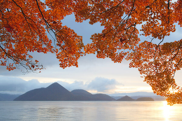北海道紅葉 | 洞爺湖