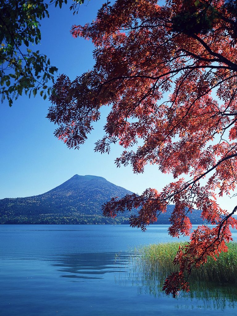 北海道紅葉 | 阿寒湖