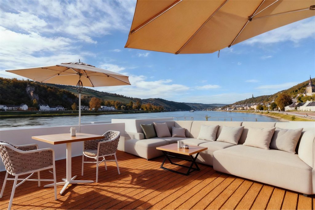 2026首航 |頂級河輪世紀之星號首航全攻略世紀之星號 - 全景餐廳2026首航 |頂級河輪世紀之星號首航全攻略